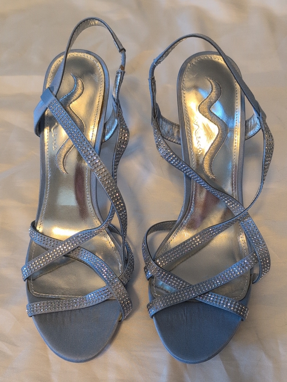 Nina Silver Rhinestone Crisscross Slingback Heels in Baby blue. Women's 9